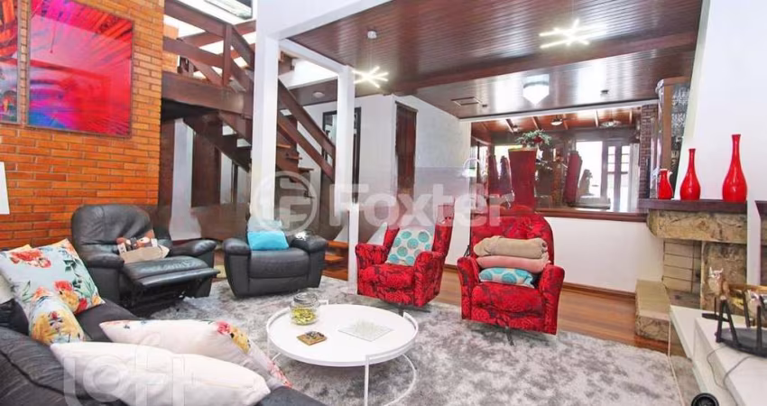 Casa com 3 quartos à venda na Rua Walir Zottis, 352, Jardim Itu Sabará, Porto Alegre
