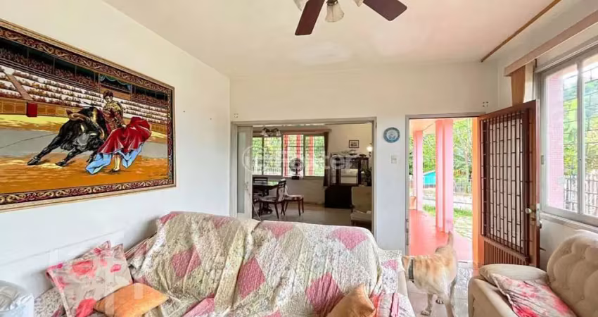 Casa com 4 quartos à venda na Rua Esteio, 364, Cavalhada, Porto Alegre