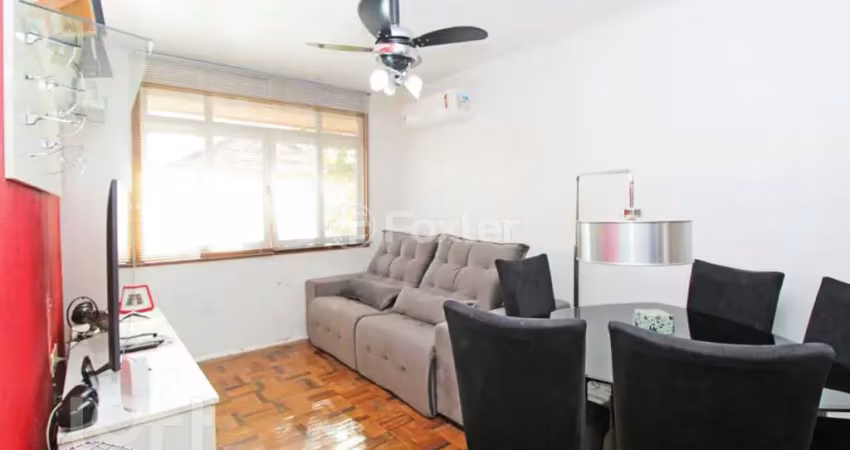 Apartamento com 2 quartos à venda na Avenida Plínio Brasil Milano, 2205, Passo da Areia, Porto Alegre
