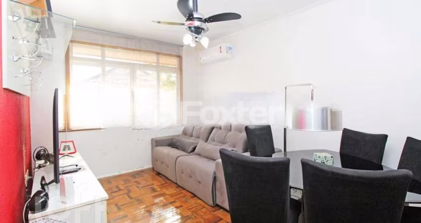 Apartamento com 2 quartos à venda na Avenida Plínio Brasil Milano, 2205, Passo da Areia, Porto Alegre