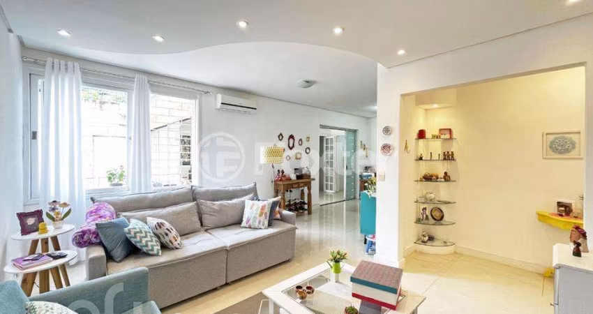 Apartamento com 2 quartos à venda na Travessa Azevedo, 183, Floresta, Porto Alegre
