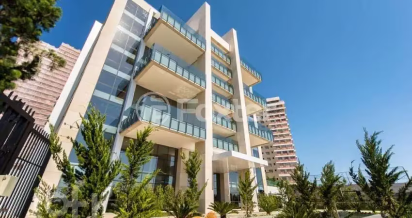 Apartamento com 4 quartos à venda na Avenida Ferdinand Kisslinger, 380, Jardim Europa, Porto Alegre