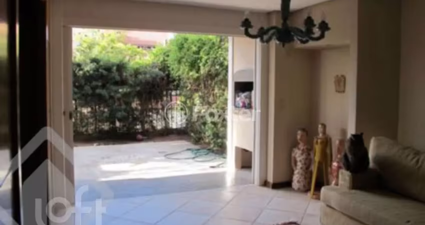 Casa em condomínio fechado com 3 quartos à venda na Rua Engenheiro Ildefonso Simões Lopes, 114, Três Figueiras, Porto Alegre