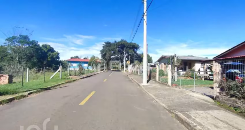 Casa com 2 quartos à venda na Rua Marino Francisco Tavares, 100, Lomba Grande, Novo Hamburgo