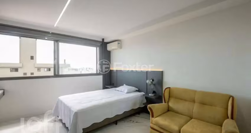 Kitnet / Stúdio à venda na Rua Silva Jardim, 773, Bela Vista, Porto Alegre