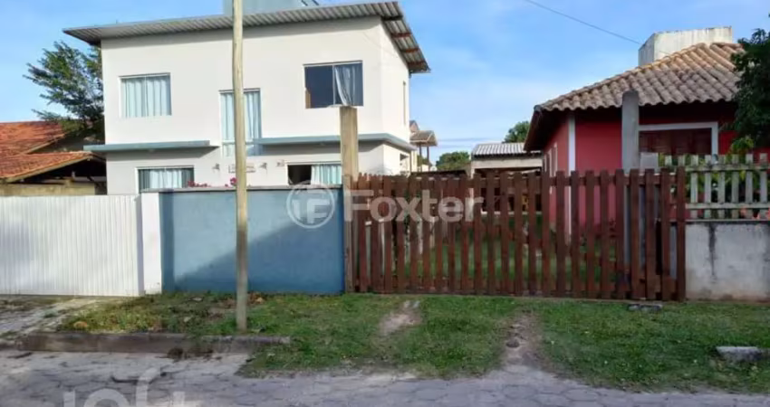 Casa com 2 quartos à venda na Servidão Aquífero Guarani, 4, São João do Rio Vermelho, Florianópolis