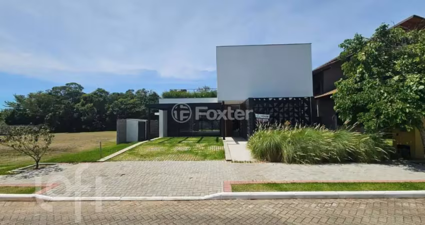 Casa em condomínio fechado com 4 quartos à venda na Rodovia Baldicero Filomeno, 3633, Ribeirão da Ilha, Florianópolis