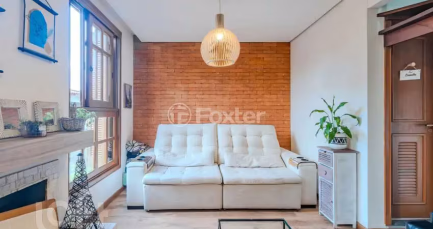 Casa em condomínio fechado com 3 quartos à venda na Avenida Jacuí, 774, Cristal, Porto Alegre
