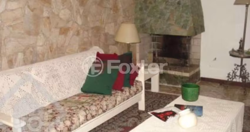 Casa com 5 quartos à venda na Rua Professor Clemente Pinto, 686, Medianeira, Porto Alegre