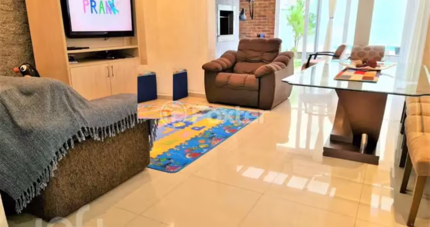 Casa com 3 quartos à venda na Rua Canísio Binsfeld, 341, Hípica, Porto Alegre