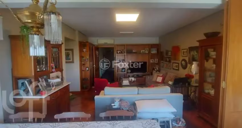 Apartamento com 3 quartos à venda na Rua Coronel Corte Real, 717, Petrópolis, Porto Alegre