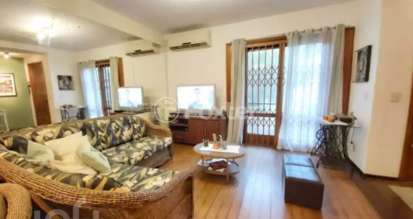 Casa com 3 quartos à venda na Avenida Oswaldo Gonçalves Cruz, 108, Ipanema, Porto Alegre
