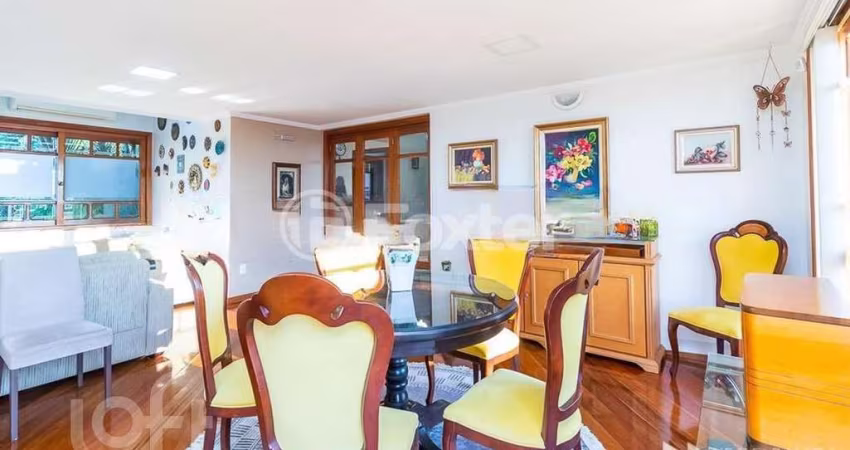 Casa com 3 quartos à venda na Rua Floriano Maya D'Ávila, 30, Teresópolis, Porto Alegre