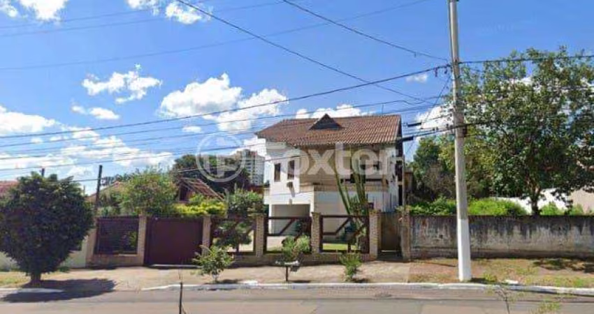 Casa com 4 quartos à venda na Avenida Senador Salgado Filho, 342, Centro, Esteio