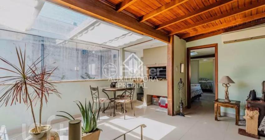 Cobertura com 2 quartos à venda na Rua Teixeira de Freitas, 675, Santo Antônio, Porto Alegre