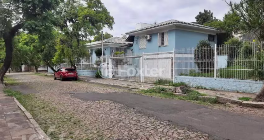 Casa com 3 quartos à venda na Rua Álvaro Vieira Guimarães, 240, Sarandi, Porto Alegre