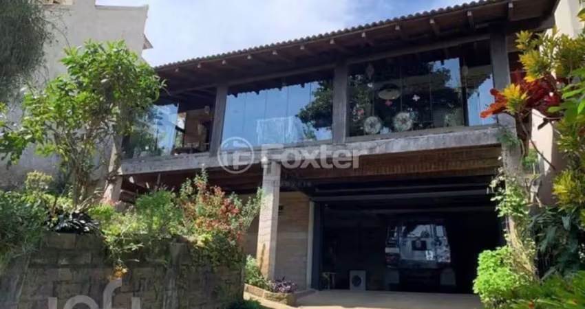 Casa com 2 quartos à venda na Rua Coronel Gomes de Carvalho, 277, Sétimo Céu, Porto Alegre