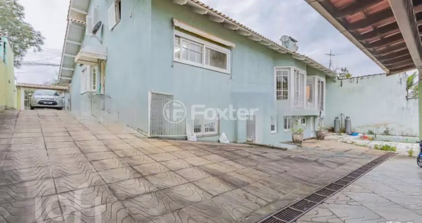 Casa com 5 quartos à venda na Rua Pero Vaz de Caminha, 571, Nossa Senhora das Graças, Canoas