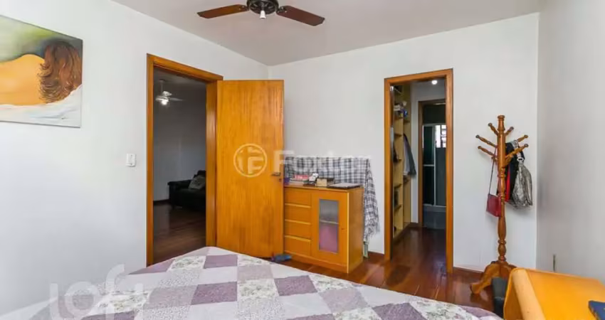 Casa com 3 quartos à venda na Avenida Alberto Pasqualini, 707, Jardim Itu Sabará, Porto Alegre
