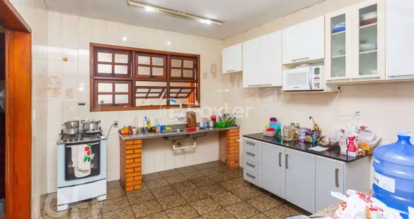 Casa com 3 quartos à venda na Rua Fernando Cortez, 421, Cristo Redentor, Porto Alegre