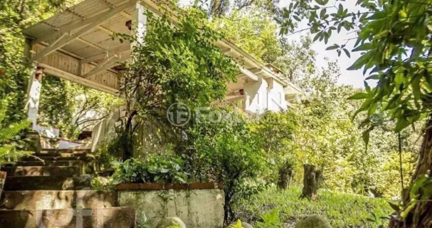 Casa com 3 quartos à venda na Rua Dolores Duran, 190, Lomba do Pinheiro, Porto Alegre