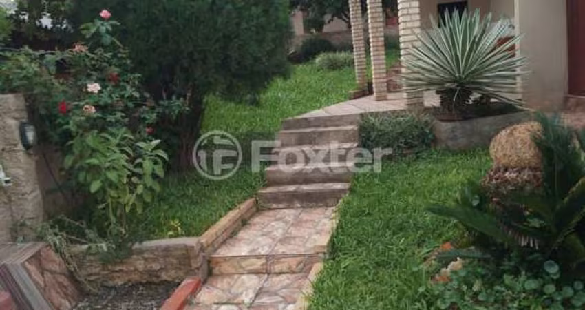 Casa com 3 quartos à venda na Rua Darcy Cristiano Bernardi, 22, Olaria, Canoas