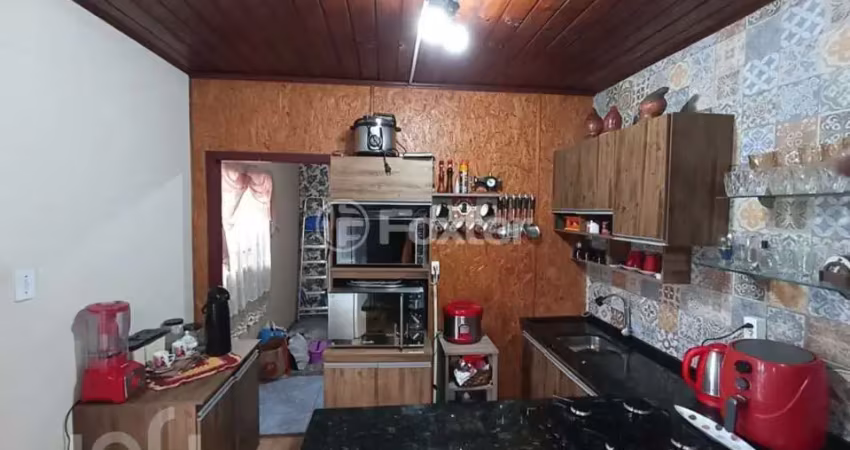 Casa com 3 quartos à venda na Rua Darcy Cristiano Bernardi, 22, Olaria, Canoas