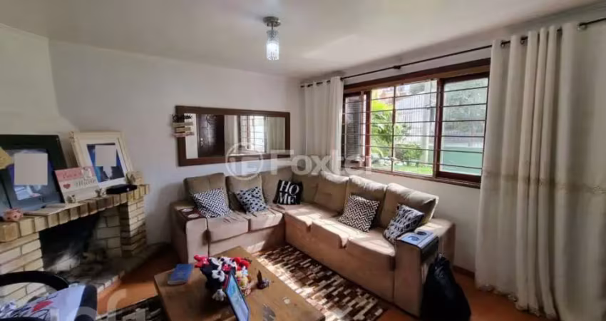 Casa com 3 quartos à venda na Rua Primeiro de Março, 391, Nossa Senhora das Graças, Canoas