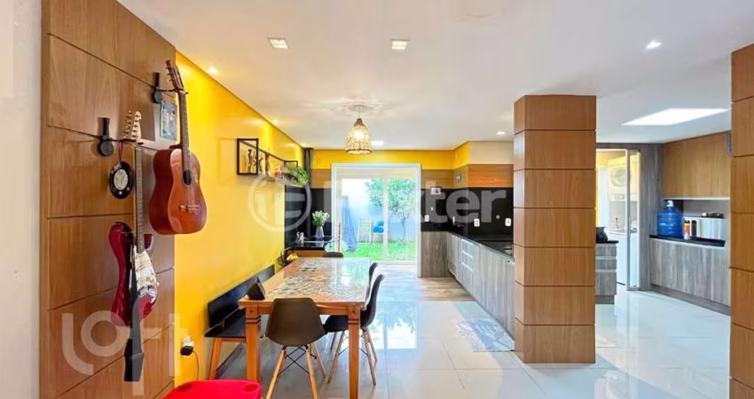 Casa com 3 quartos à venda na Rua Guatambu, 645, Hípica, Porto Alegre