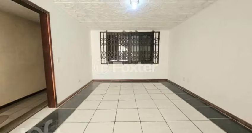 Casa com 3 quartos à venda na Rua Caldre e Fião, 658, Santo Antônio, Porto Alegre