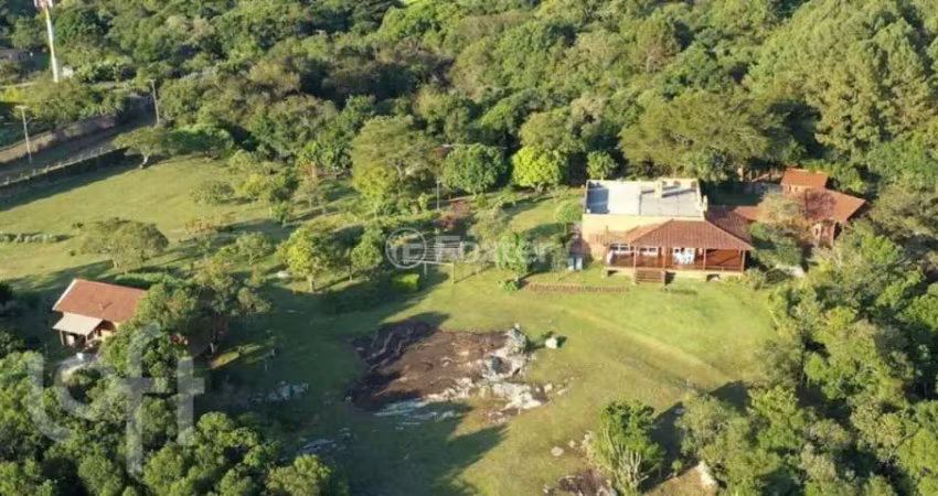Casa com 2 quartos à venda na Estrada Kanazawa, 605, Vila Nova, Porto Alegre