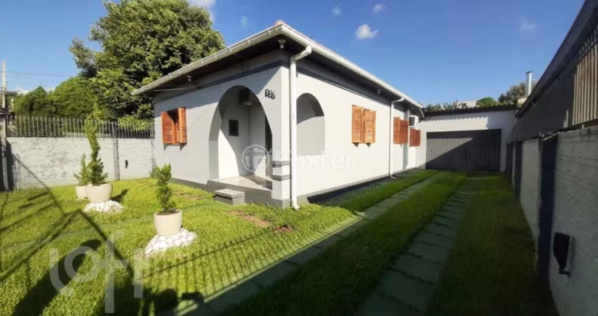 Casa com 3 quartos à venda na Rua Carlos Gomes, 137, Parque Tamandaré, Esteio