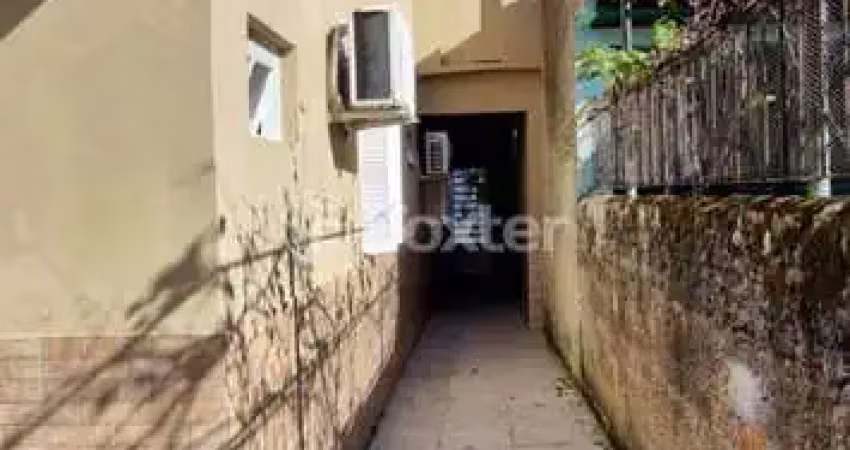 Casa com 3 quartos à venda na Avenida Professor Paula Soares, 1021, Jardim Itu Sabará, Porto Alegre