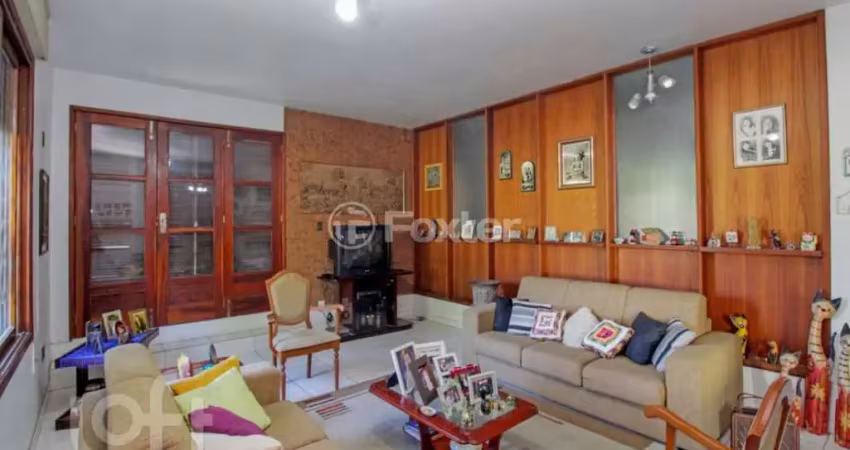 Casa com 3 quartos à venda na Rua Professor Pedro Santa Helena, 556, Jardim do Salso, Porto Alegre