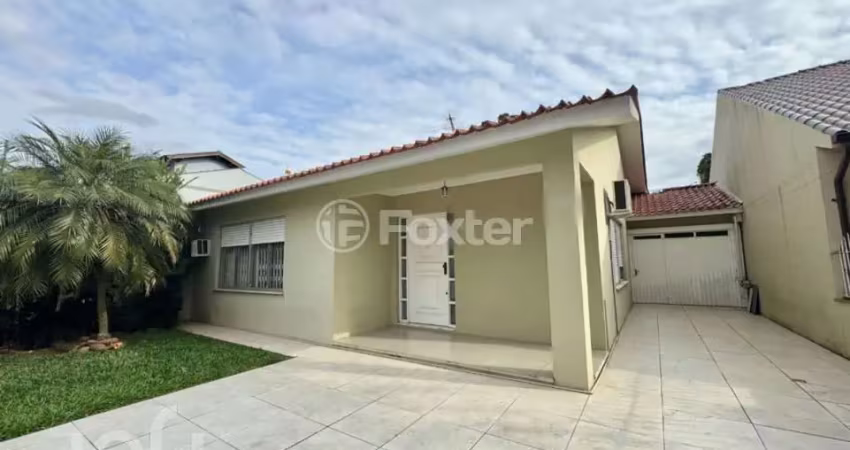Casa com 4 quartos à venda na Rua dos Girassóis, 215, Igara, Canoas