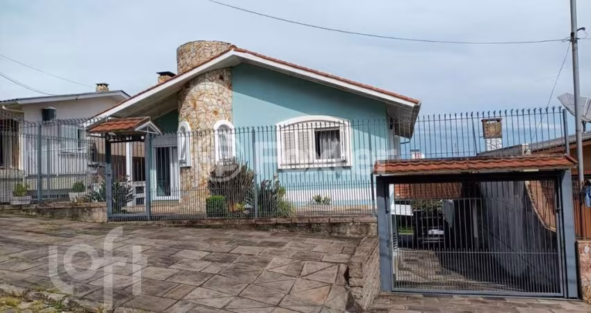 Casa com 3 quartos à venda na Rua Padre Aquilino Franceschet, 874, Santa Catarina, Caxias do Sul