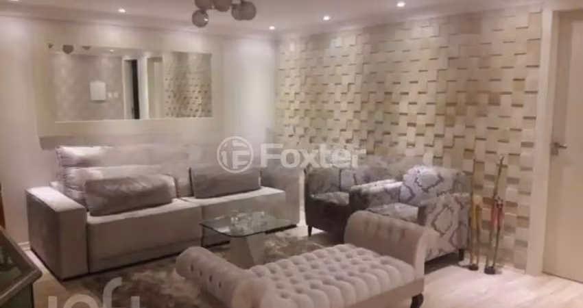 Casa com 3 quartos à venda na Rua Ronaldo Molina de Quadros, 330, Mário Quintana, Porto Alegre