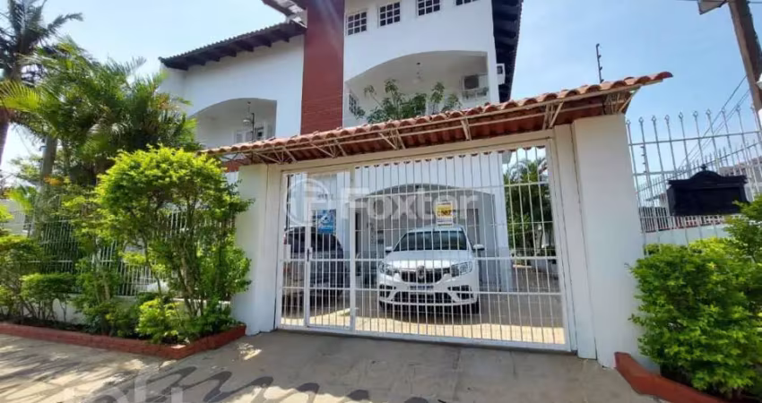 Casa com 5 quartos à venda na Rua das Araucárias, 1175, Harmonia, Canoas