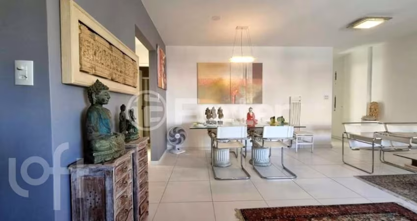 Apartamento com 3 quartos à venda na Avenida Rio Branco, 185, Centro, Florianópolis
