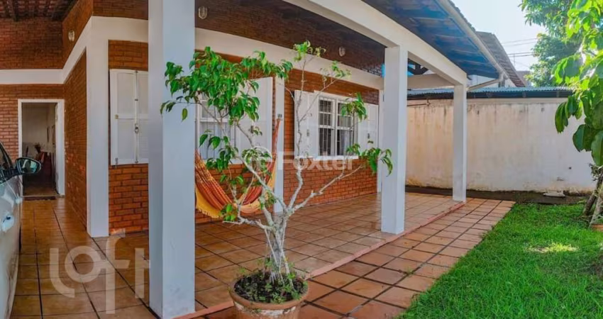 Casa com 3 quartos à venda na Rua Afonso Cardoso da Veiga, 367, Canasvieiras, Florianópolis