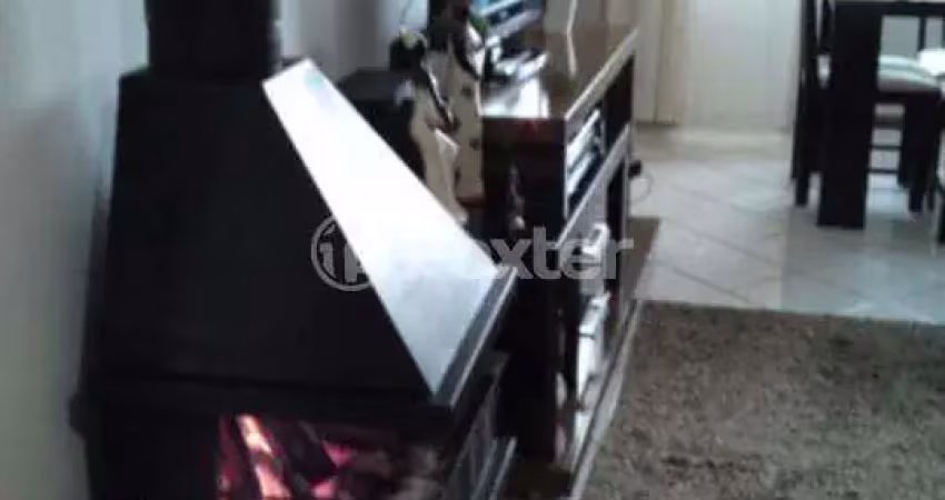 Casa com 2 quartos à venda na Rua Pedro Faria, 340, Hípica, Porto Alegre