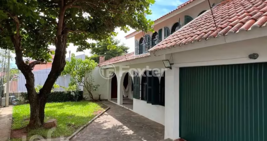 Casa com 4 quartos à venda na Rua Reverendo Orlando Baptista, 50, Vila João Pessoa, Porto Alegre