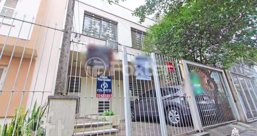 Casa com 1 quarto à venda na Rua Giordano Bruno, 239, Rio Branco, Porto Alegre