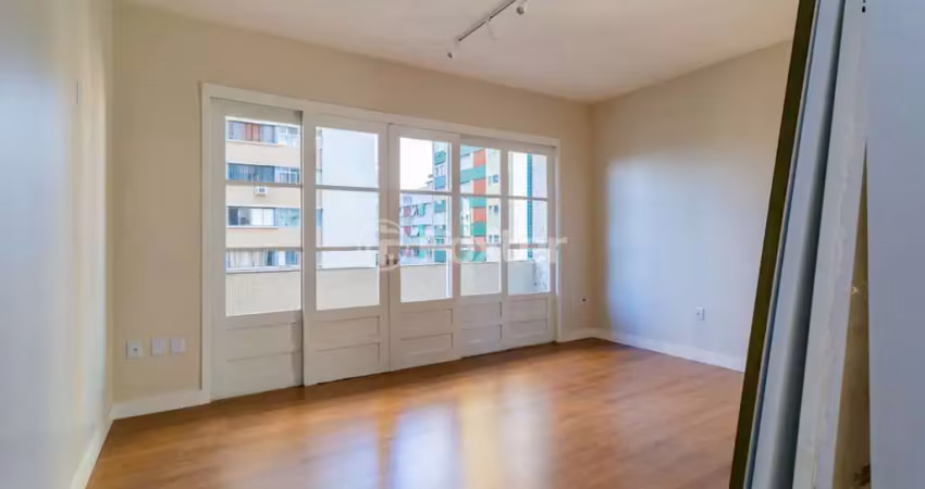 Apartamento com 3 quartos à venda na Avenida Senador Salgado Filho, 320, Centro Histórico, Porto Alegre