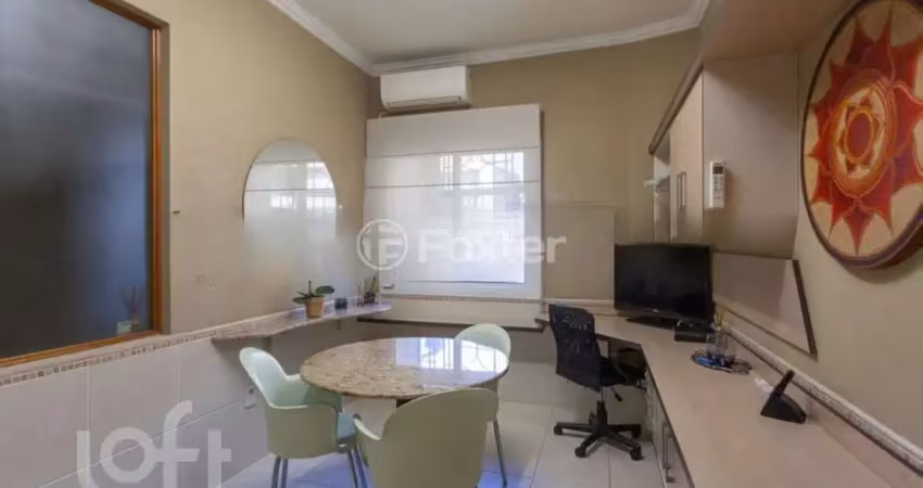 Casa com 2 quartos à venda na Rua Doutor Eduardo Chartier, 52, Passo da Areia, Porto Alegre