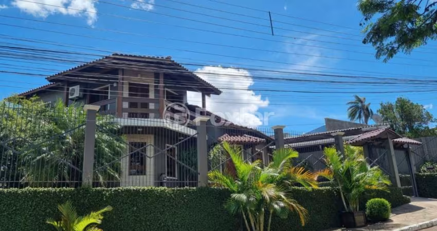 Casa com 3 quartos à venda na Rua Borges de Medeiros, 61, Niterói, Canoas