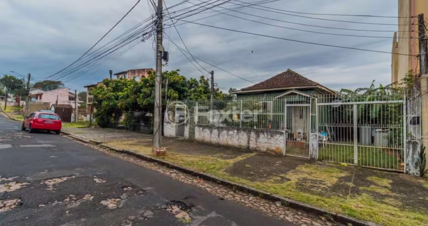 Terreno comercial à venda na Rua Caieira, 69, Medianeira, Porto Alegre