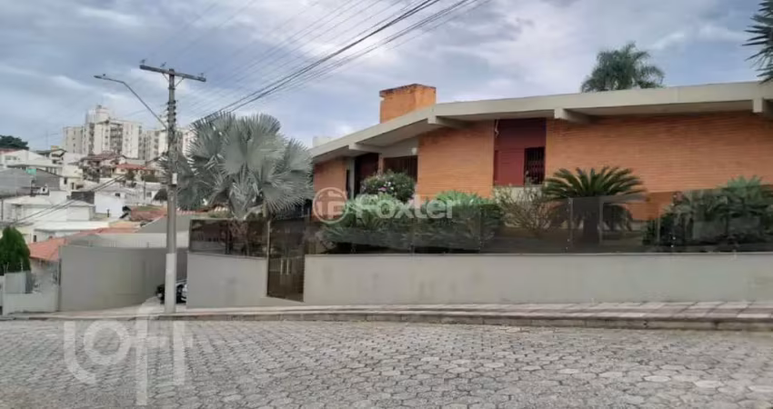 Casa com 4 quartos à venda na Rua José do Patrocínio, 431, Capoeiras, Florianópolis