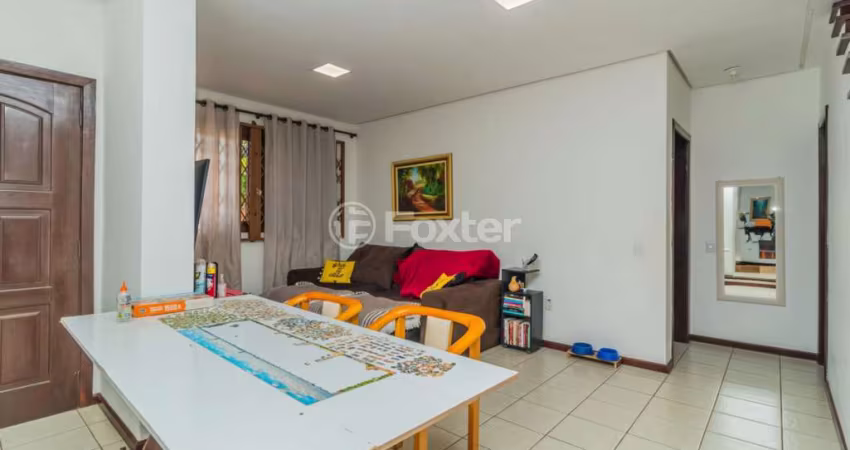 Casa com 3 quartos à venda na Rua Ari Peixoto Martins, 64, Espírito Santo, Porto Alegre