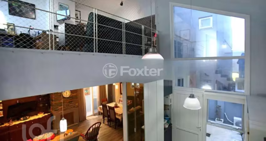 Casa com 3 quartos à venda na Rua Doutor Gastão Rhodes, 377, Santana, Porto Alegre